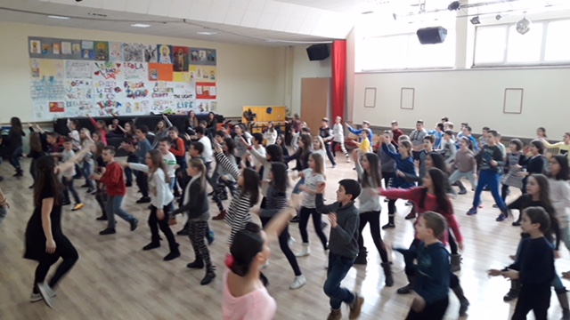 Промотивни час плесне школе „Беоденс“